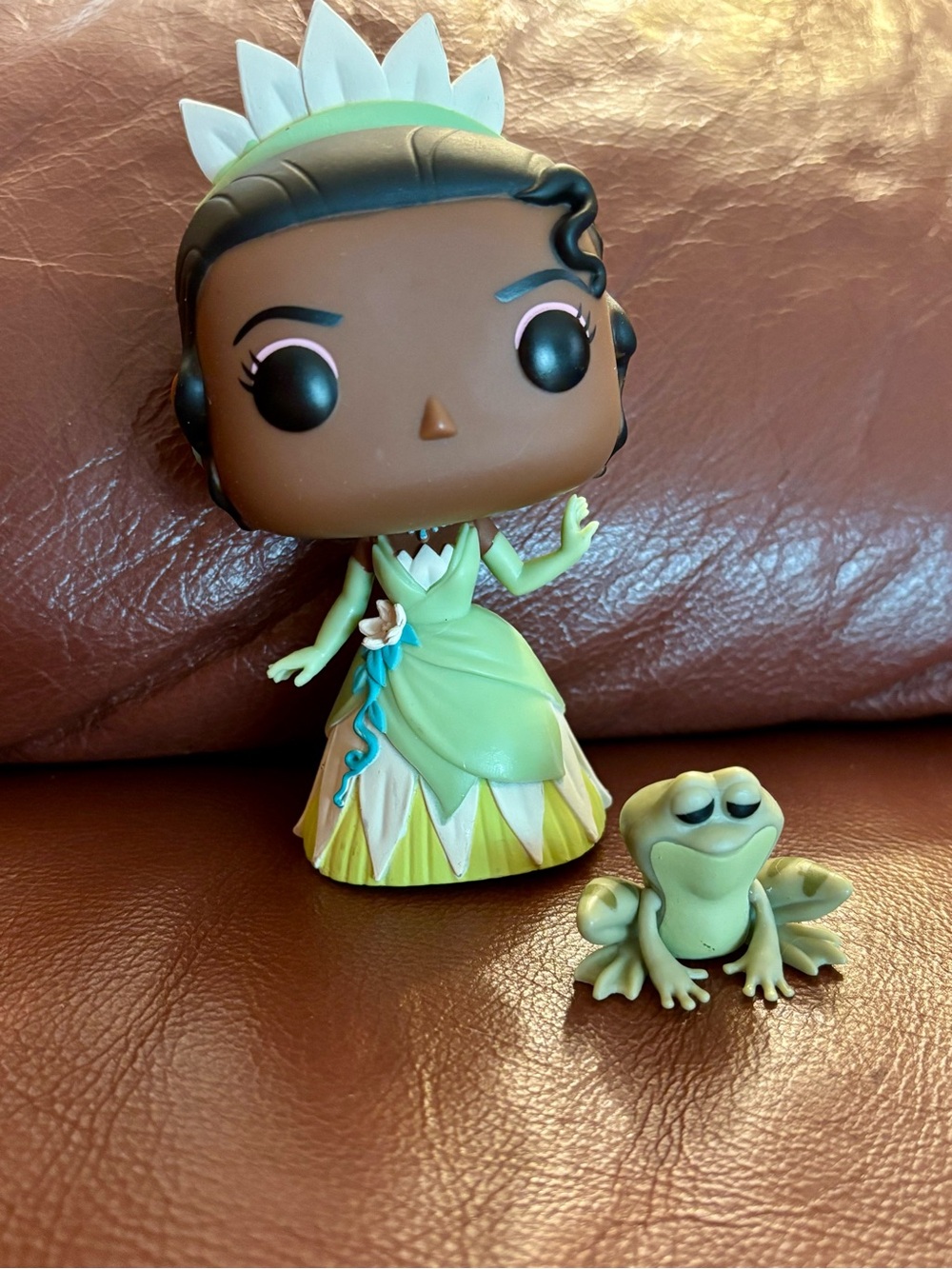 Funko Pop Princess Tiana Vinyl Figure with Frog Set